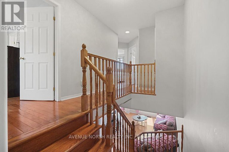 28782241/59-splinter-crescent/fairfield-heights/ottawa/ontario/K2B1B3_19