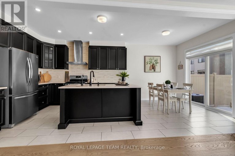 28395434/906-nokomis-place/half-moon-bay/ottawa/ontario/K2J6T2_11