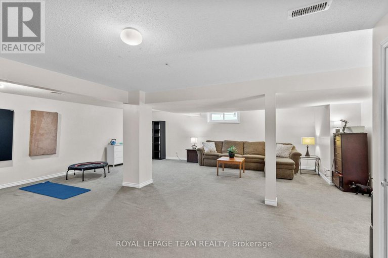 28525095/29-shining-star-circle/stittsville-south/ottawa/ontario/K2S2B4_36