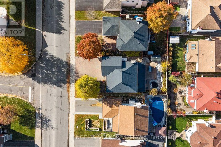 29083832/563-merkley-drive/fallingbrookpineridge/ottawa/ontario/K4A1V9_47