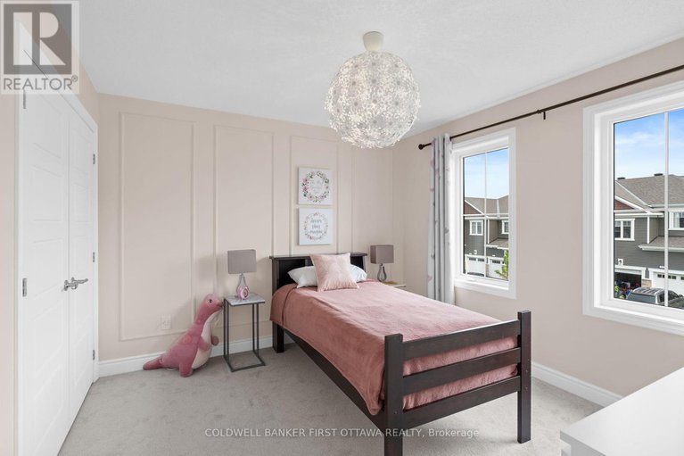 28450240/10-racemose-street/half-moon-bay/ottawa/ontario/K2J6Z9_36
