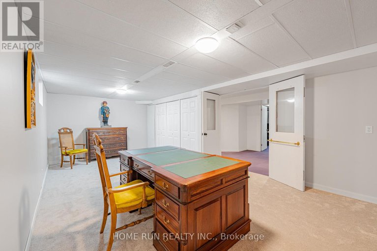 29168819/1545-sherruby-way/rural-kanata-central/ottawa/ontario/K2W1A9_45