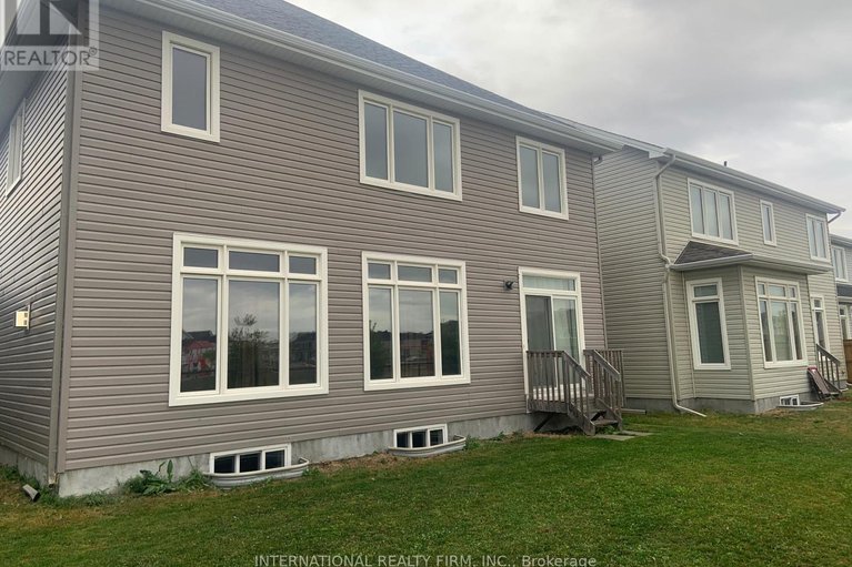 28736407/696-moonflower-crescent/blossom-parkkemp-parkfindlay-creek/ottawa/ontario/K1T0X8_43