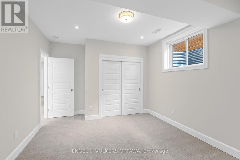 28995180/122-helen-rapp-way/blossom-parkkemp-parkfindlay-creek/ottawa/ontario/K1T0N4_45