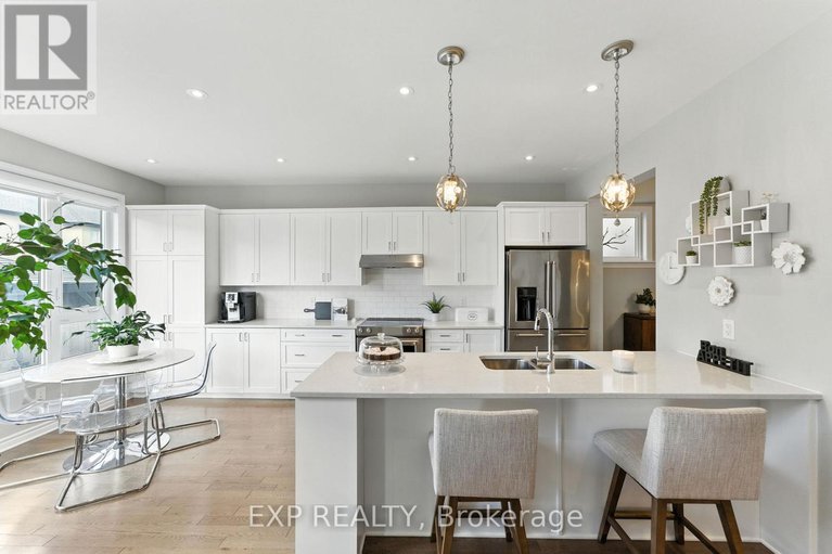 28825535/68-palfrey-way/emerald-meadowstrailwest/ottawa/ontario/K2V0B4_18