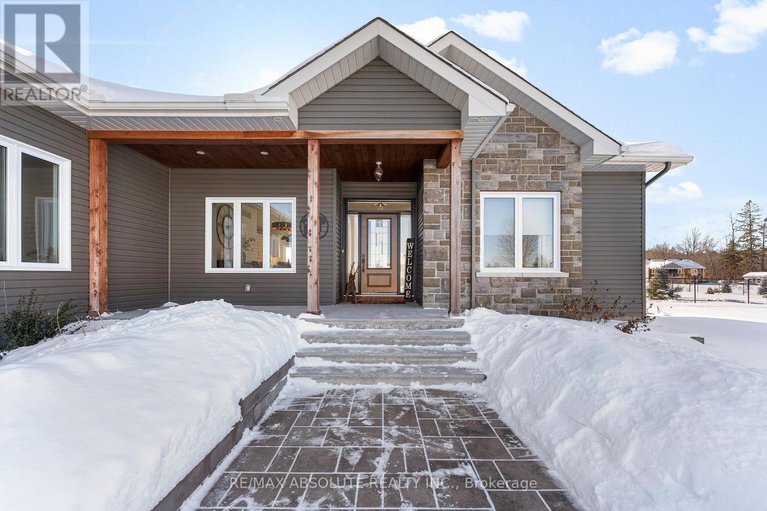 29328725/211-lion-head-drive/pakenham/mississippi-mills/ontario/K0A2X0_5