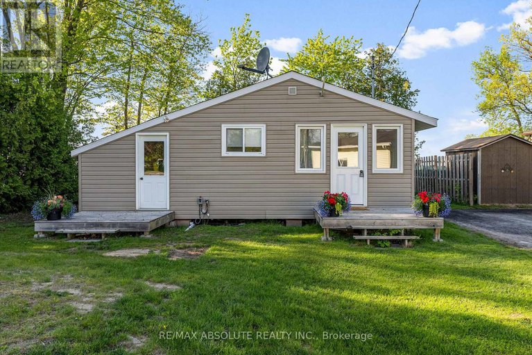 28406088/33-b-oakdale-lane/horton-twp/horton/ontario/K7V3Z8_1