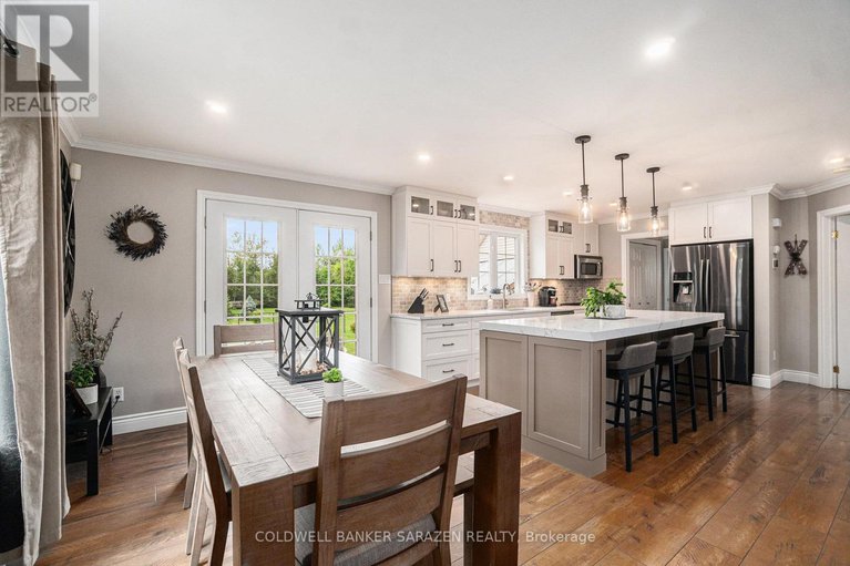 28589212/8289-rodney-farm-drive/osgoode-twp-north-of-reg-rd-6/ottawa/ontario/K0A2P0_11