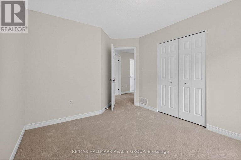 29666463/131-beaumont-avenue/town-of-rockland/clarence-rockland/ontario/K4K1R7_30