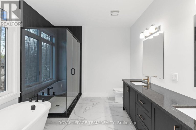 28410358/79-hogan-drive/mcnabbraeside-twps/mcnabbraeside/ontario/K7S0H8_24