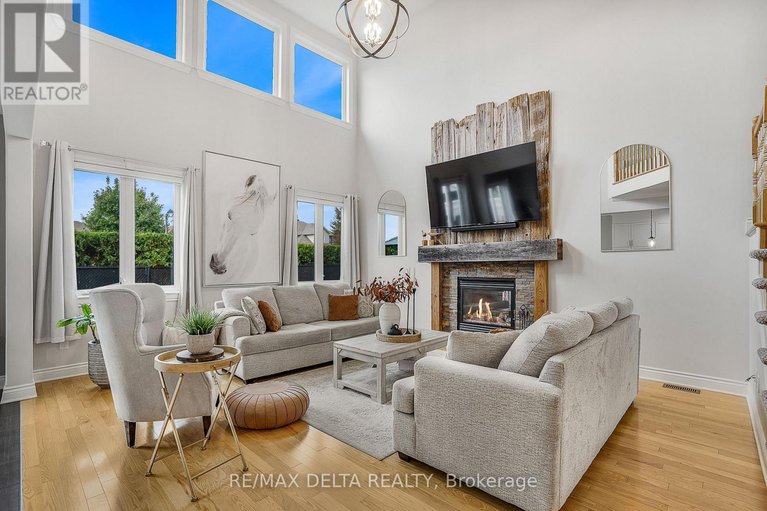 28925519/390-mercury-street/town-of-rockland/clarence-rockland/ontario/K4K0G7_7