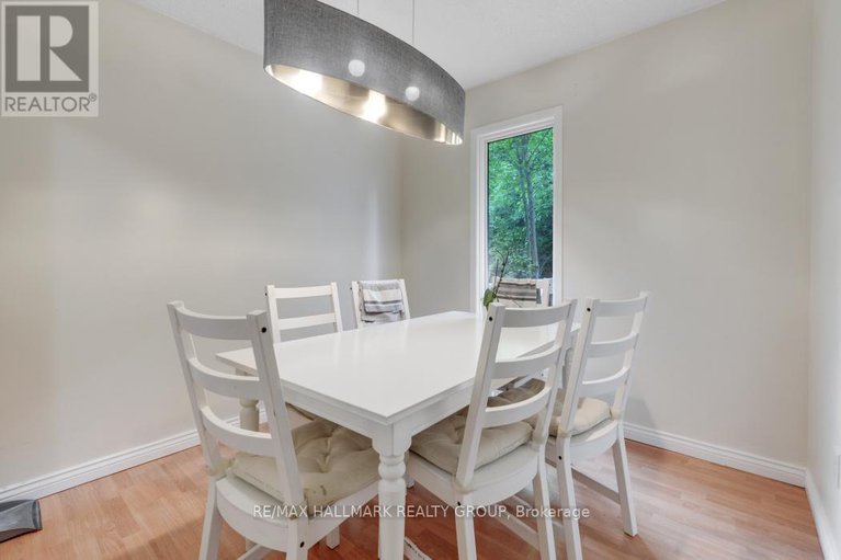 28388961/24-erin-crescent/hunt-club/ottawa/ontario/K1V9Z2_7