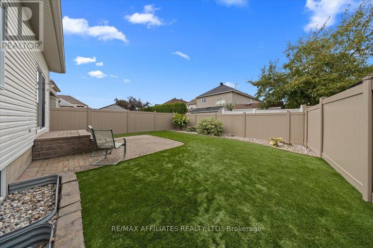 28798162/1147-mulder-avenue/fallingbrookgardenway-south/ottawa/ontario/K4A4G8_37