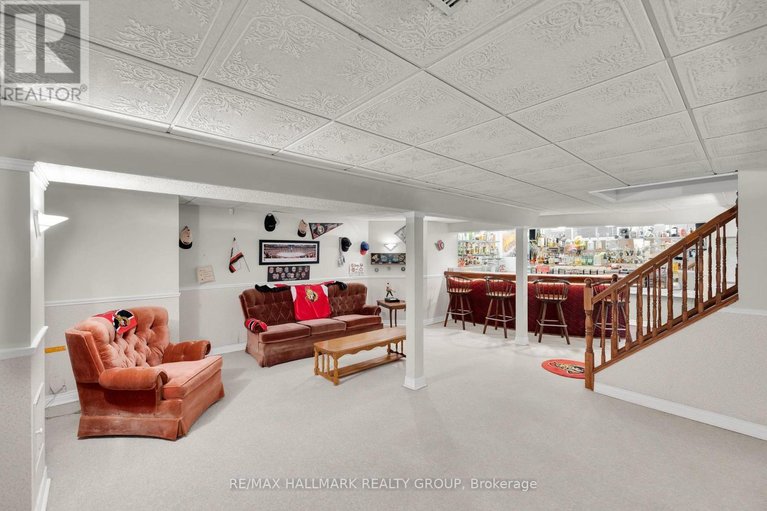 29571955/5-ellisson-way/hunt-club-park/ottawa/ontario/K1G4N9_33