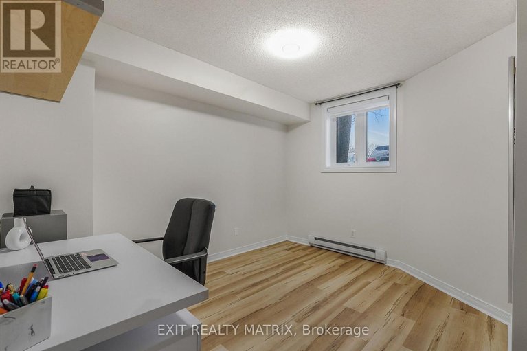 29615366/20-458-briston-private/hunt-club-park/ottawa/ontario/K1G5R4_14