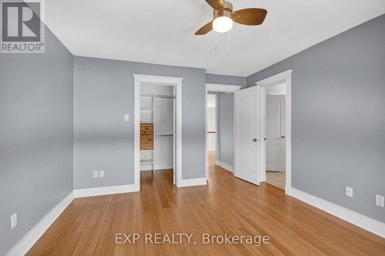 29536082/6715-suncrest-drive/greely/ottawa/ontario/K4P0B3_24