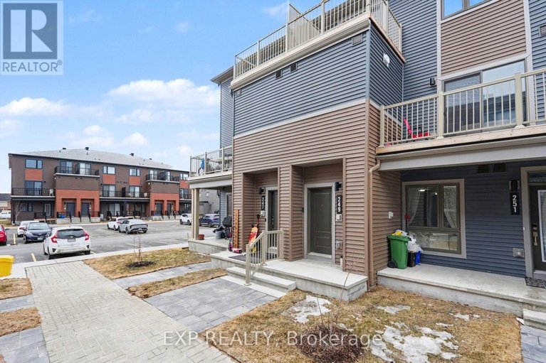29556550/249-david-lewis-private/avalon-west/ottawa/ontario/K4A1C4_2
