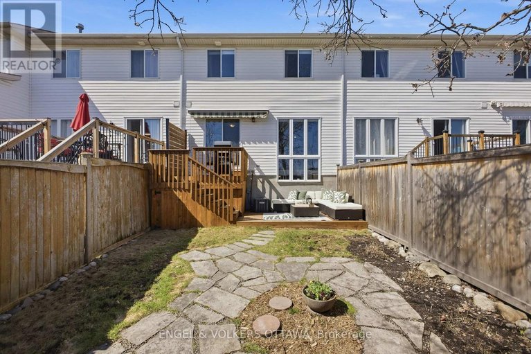 29640030/50-carwood-circle/carson-meadows/ottawa/ontario/K1K4V4_29