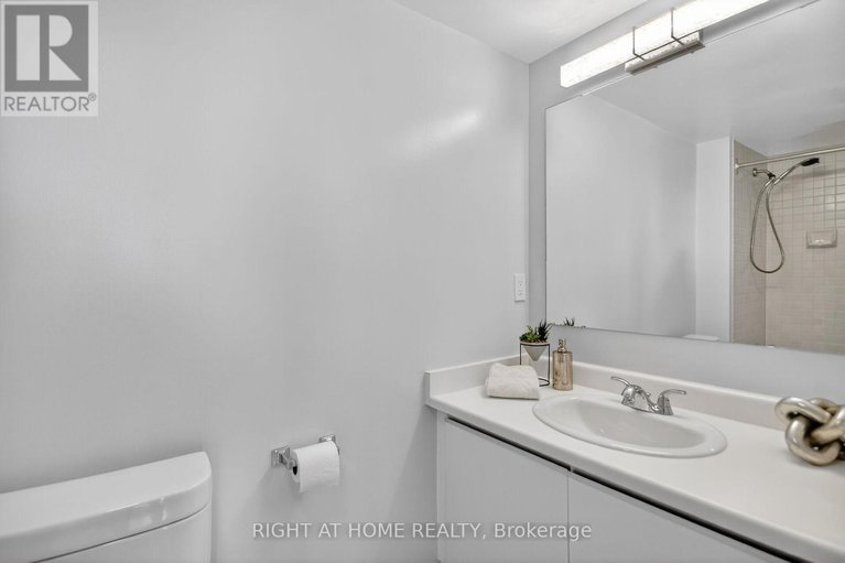 29437611/808-2759-carousel-crescent/emerald-woodssawmill-creek/ottawa/ontario/K1T2N5_21