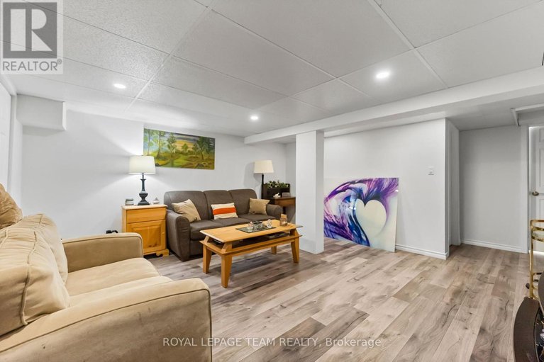 28451879/76-peary-way/katimavik/ottawa/ontario/K2L1Z8_23