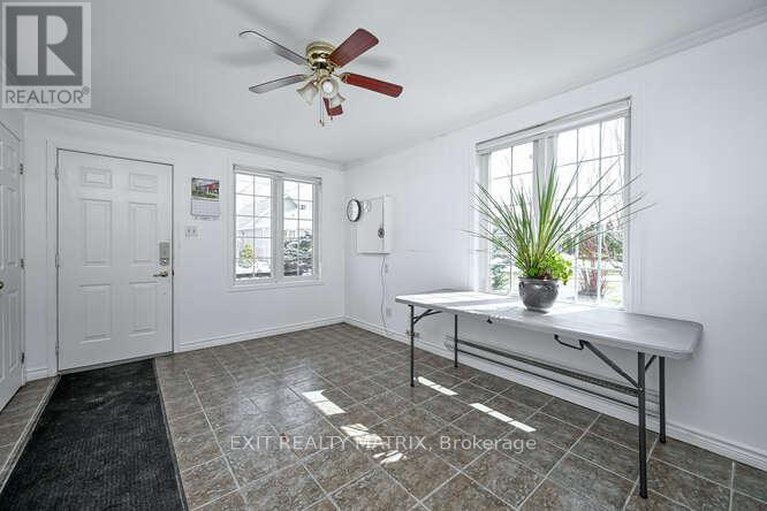 29252199/2573-mitchell-street/osgoode-twp-north-of-reg-rd-6/ottawa/ontario/K0A2P0_41