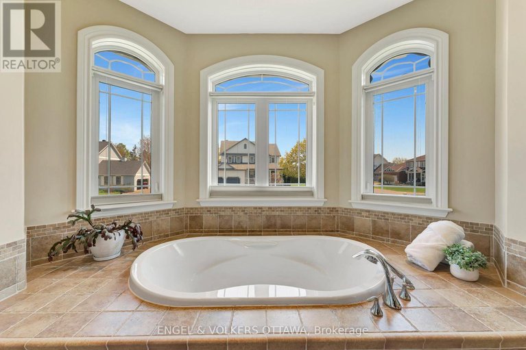 28597726/2-beechgrove-gardens/stittsville-south/ottawa/ontario/K2S1R1_20