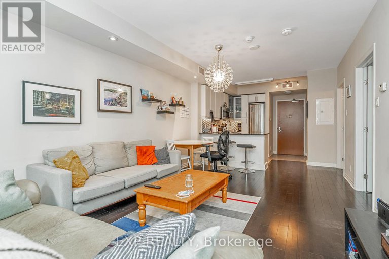 28480510/2606-242-rideau-street/sandy-hill/ottawa/ontario/K1N0B7_5