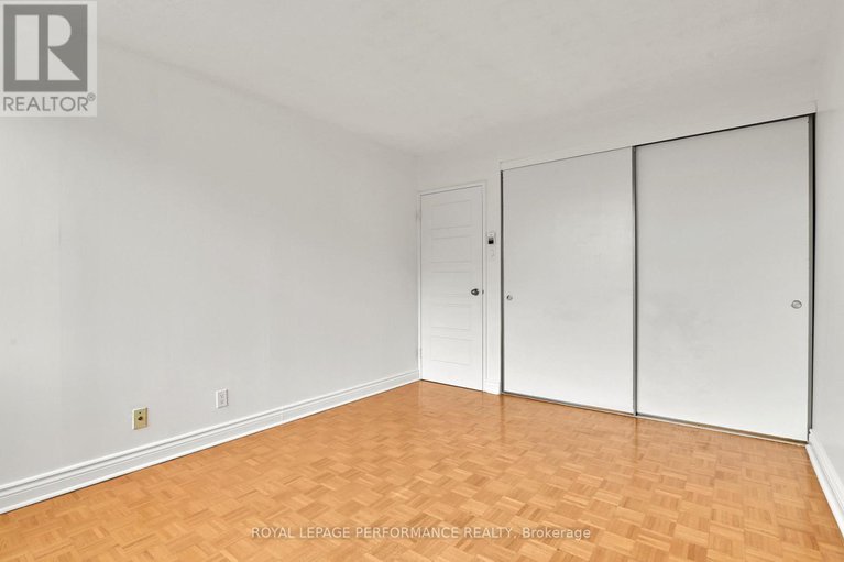28916440/344-515-st-laurent-boulevard/viscount-alexander-park/ottawa/ontario/K1K3X5_25