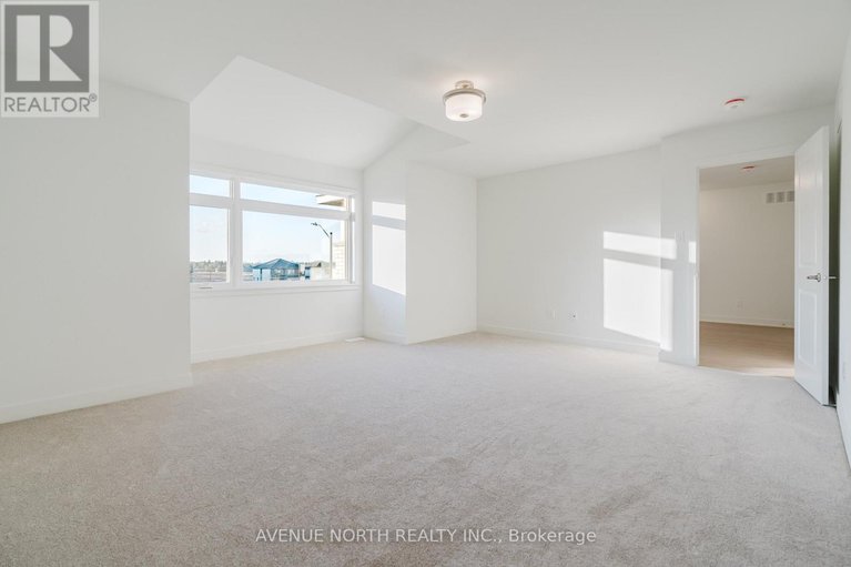 29652352/1729-rotterdam-circle/rural-kanata-central/ottawa/ontario/K2W1A5_32