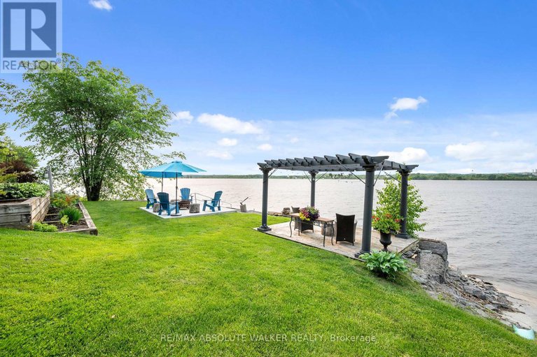 28429151/14-478-wilson-road/clarencerockland-twp/clarence-rockland/ontario/K4K1K7_37