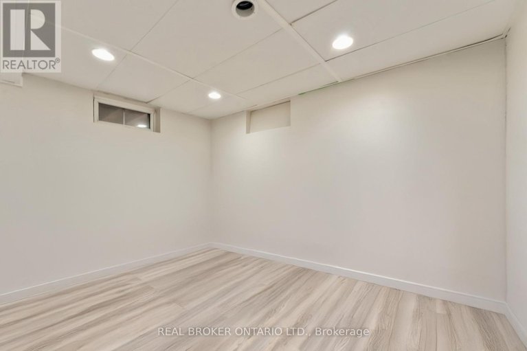 28883494/77-priam-way/westcliffe-estates/ottawa/ontario/K2H8S7_27