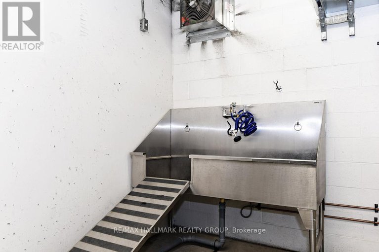 29202019/804-108-richmond-road/westborohampton-park/ottawa/ontario/K1Z0B3_37