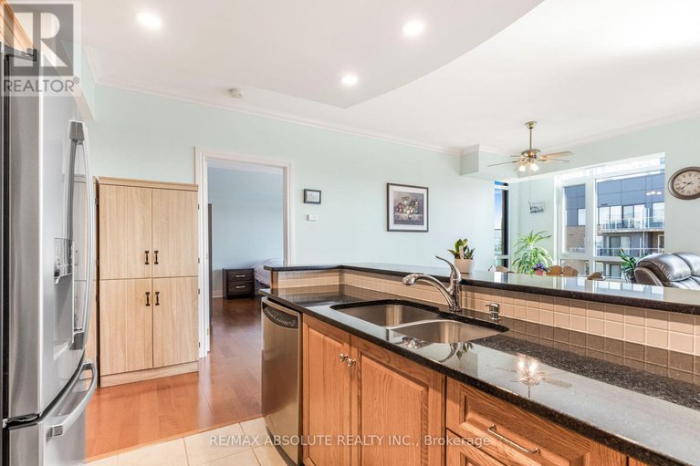 28773986/1505-100-inlet-private/chatelaine-village/ottawa/ontario/K4A0S8_15