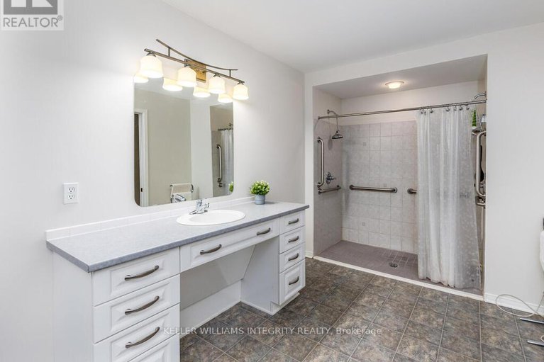 28320783/223-willow-creek-circle/strandherd/ottawa/ontario/K2G7B1_21
