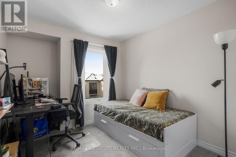 29213898/605-makwa-private/cfb-rockcliffe-and-area/ottawa/ontario/K1K5A4_18