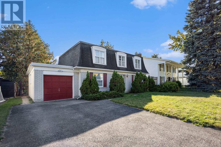 28960465/1842-playfair-drive/playfair-park/ottawa/ontario/K1H5S1_38