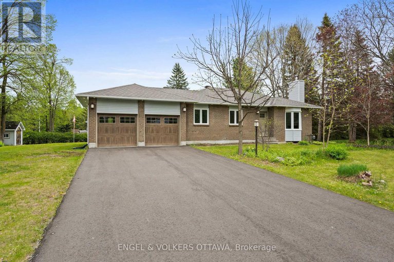 28332418/1375-trebla-way/greely/ottawa/ontario/K4P1E4_2