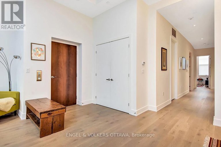 29345321/202-12-stirling-avenue/hintonburg/ottawa/ontario/K1Y1P8_4