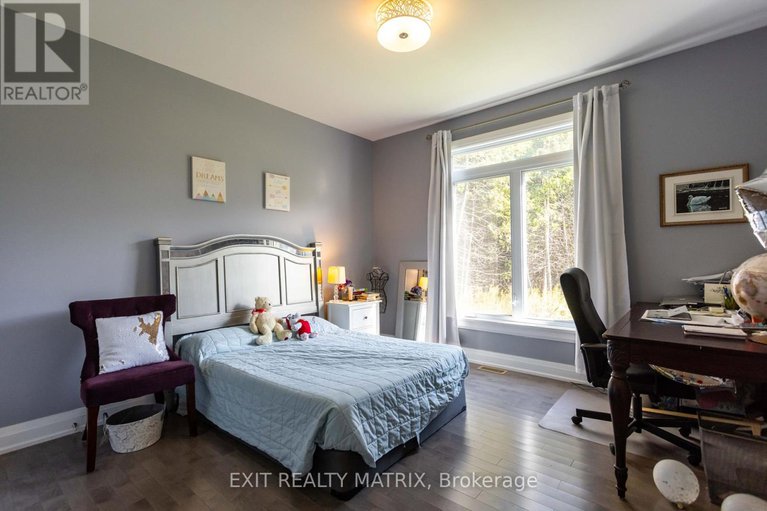 28354230/2070-8th-line-road/osgoode-twp-north-of-reg-rd-6/ottawa/ontario/K0A2P0_19