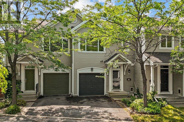 28806487/18-maxton-private/beacon-hill-south/ottawa/ontario/K1J1J2_1