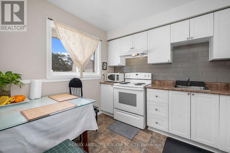 28006993/25a-sonnet-crescent/westcliffe-estates/ottawa/ontario/K2H8W8_8