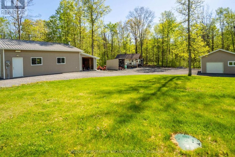 28793859/18668-concession-2-road/north-glengarry-kenyon-twp/north-glengarry/ontario/K0C1B0_4