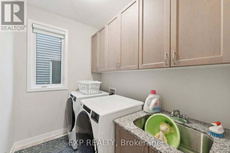27724869/1053-showman-street-s/ottawa/ontario/K0A2Z0_26