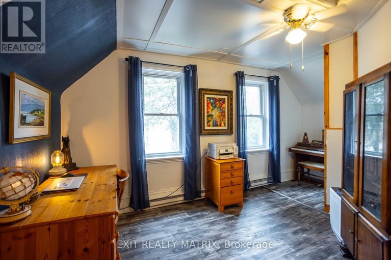 29642729/44-mill-street/village-of-russell/russell/ontario/K4R1E1_36