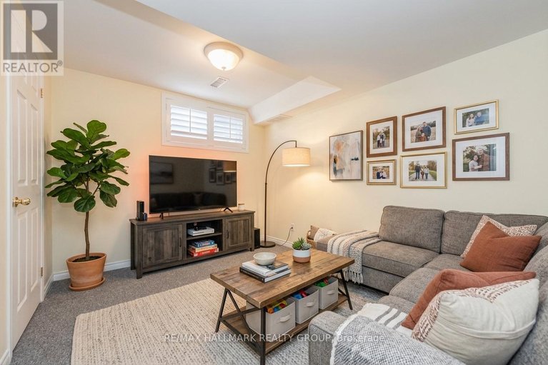 29665273/5-395-bell-street-s/west-centre-town/ottawa/ontario/K1S4K5_25