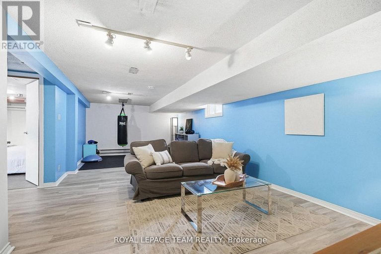 29629371/3246-elizabeth-street/osgoode/ottawa/ontario/K0A2W0_28