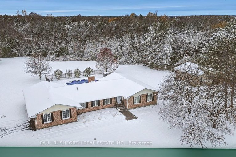 28933934/15-richland-drive/goulbourn-twp-from-franktown-rdsouth-to-rideau/ottawa/ontario/K0A2Z0_1