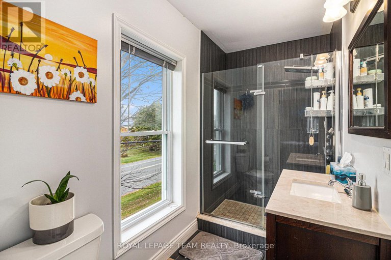 28991860/11845-county-43-road/north-dundas-mountain-twp/north-dundas/ontario/K0C2K0_18
