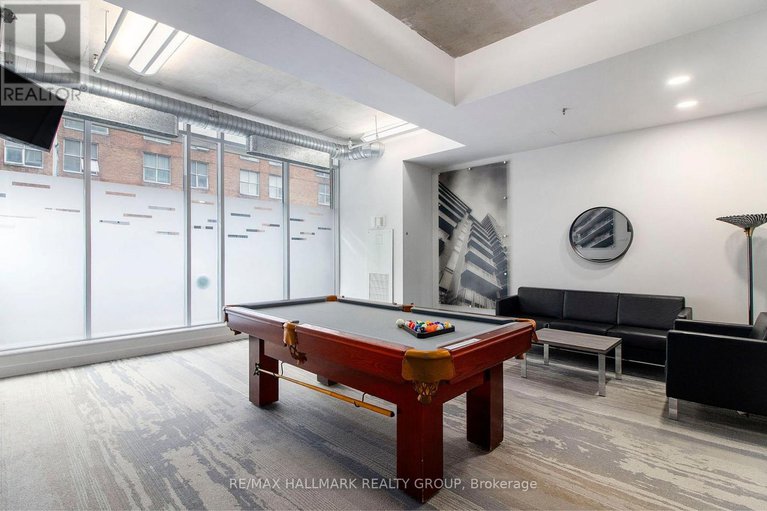 28710220/805-383-cumberland-street/lower-townbyward-market/ottawa/ontario/K1N1J7_24