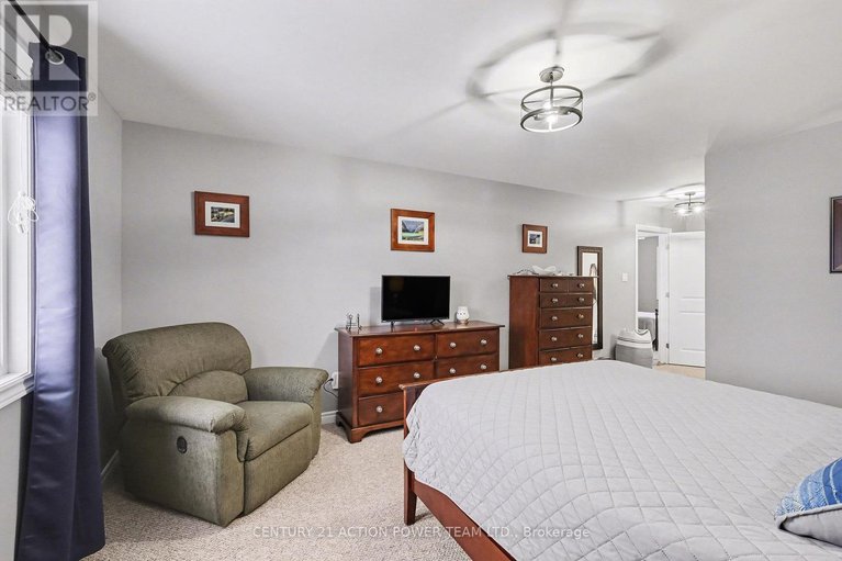 29336714/7-richer-street-w/north-stormont-finch-twp/north-stormont/ontario/K0A1R0_14